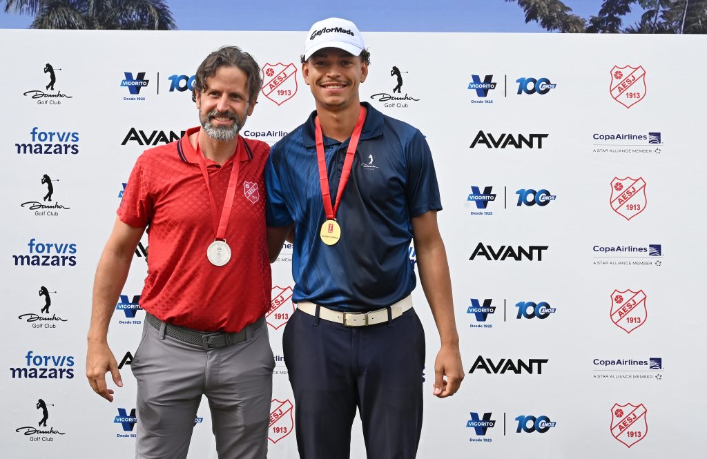 Dois títulos em três semanas impulsionam Igor Cruz no ranking mundial de golfe